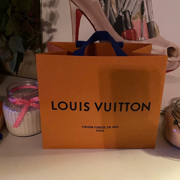 Louis Vuitton big shopping bag - Picture 2 of 2